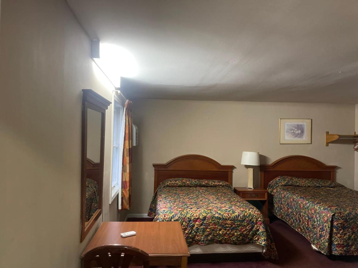 Pennswoods Inn Manheim