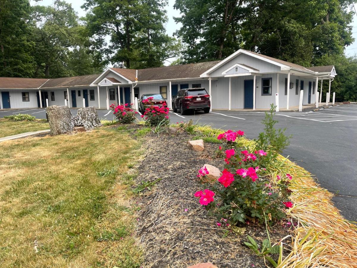 Pennswoods Inn