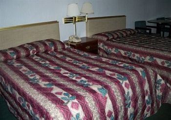 Pennswoods Inn 2*
